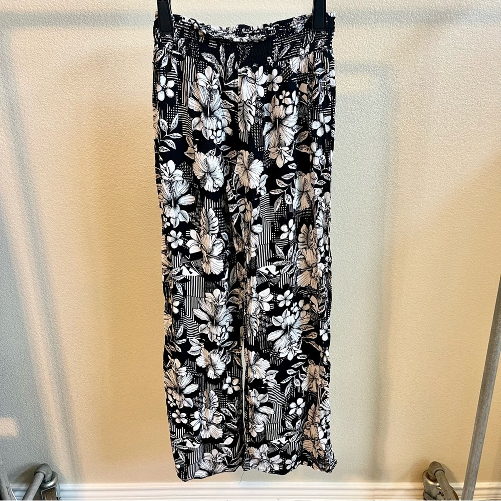 Black and White Floral Pattern Boho Trousers